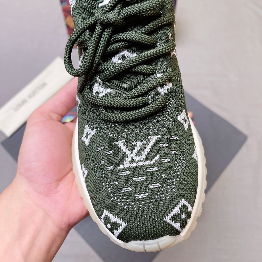 Louis Vuitton Low Shoes